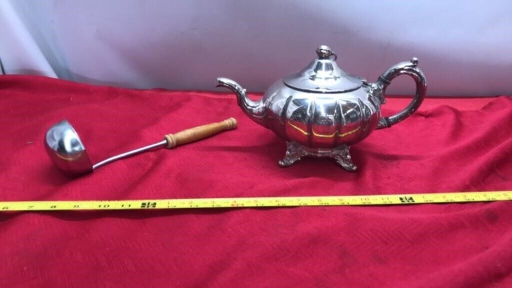 Antique Ornate Silver Plated Pumpkin Style Tea