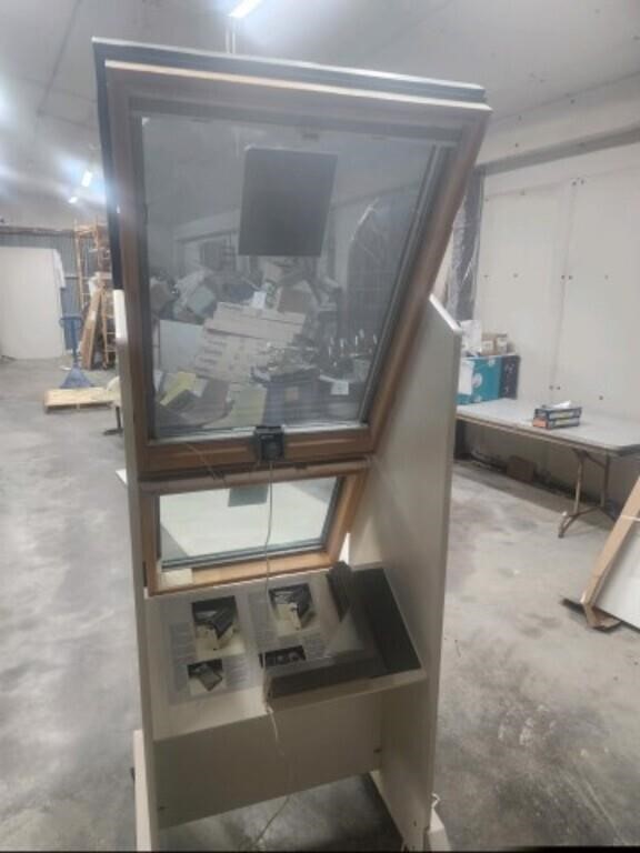 Anderson Electric Skylight Store Display