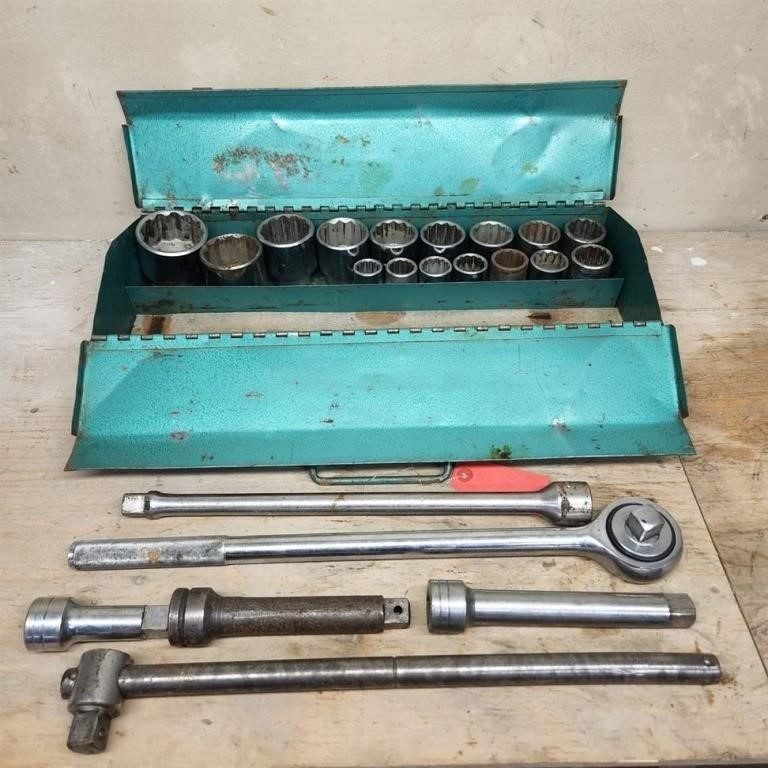 3/4" Drive Socket Set in Metal Case 12pt.