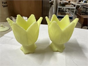 Two piece custard Fenton vases