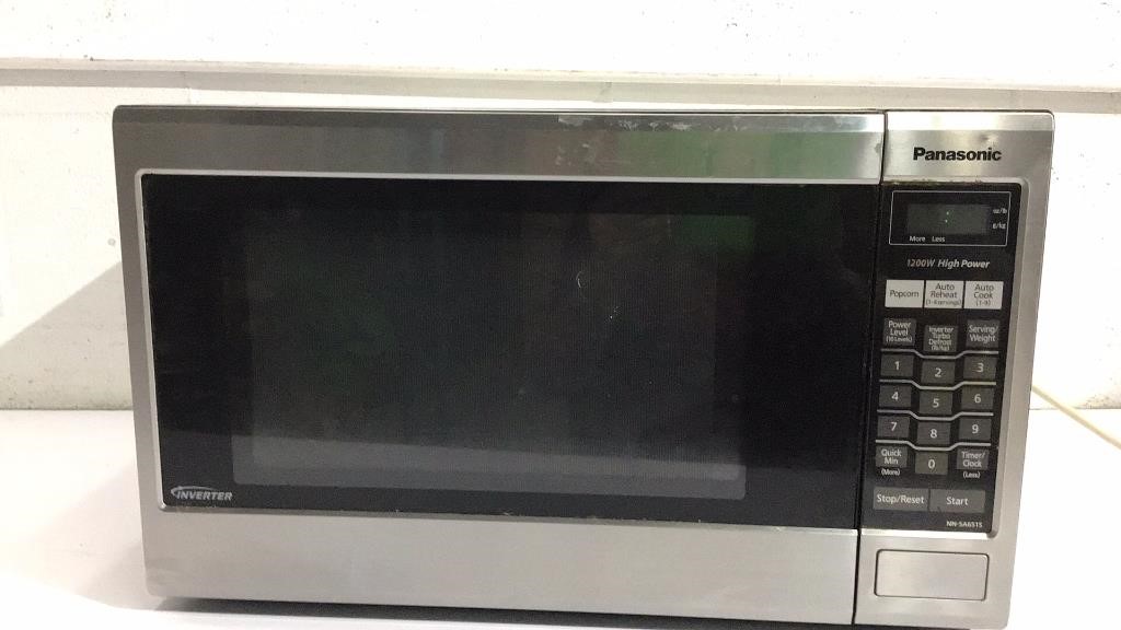 Panasonic Countertop Microwave Oven M14C