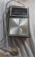 GE AM/FM 15 Transistor Radio 1965 P975F