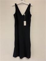 WOMEN'S DRESS SIZE S (OPEN BOX, NEW)