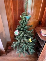 4 ½’ Christmas Tree prelite