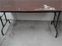 5 foot fold-up table