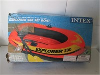 NEVER OPENED INTEX EXPLORER 200 SET BOAT