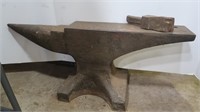 Large Anvil 165 lbs w/Splitter