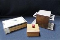 GROUPING: VINTAGE PIPE STAND, HUMIDOR, CIGAR BOX