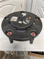 Round dolly for trashcan