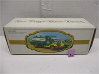 HESS Gasoline Truck and Orig. Box