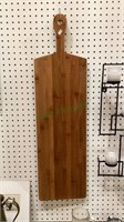 Extra long wooden cutting boardmeasures 33