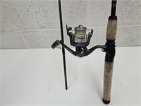 Shakespeare Fishing Reel / Pole