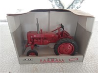 Ertl McCormick Farmall super-av tractor with box