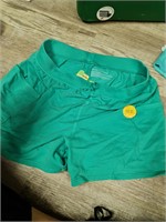 Cat jack green shorts