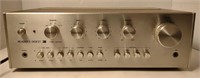 Reader's 2000-XR Digest Stereo Amplifier *Powers