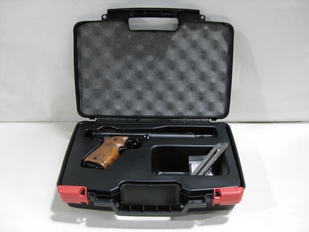 Ruger Mark IV Target .22 LR Pistol & Case