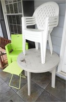 Set of (4) contemporary lime green plastic patio