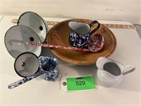 Enamel ware group