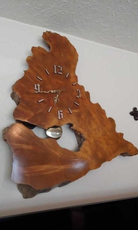 Log Slice Clock