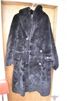 Lama Pile Winter Coat