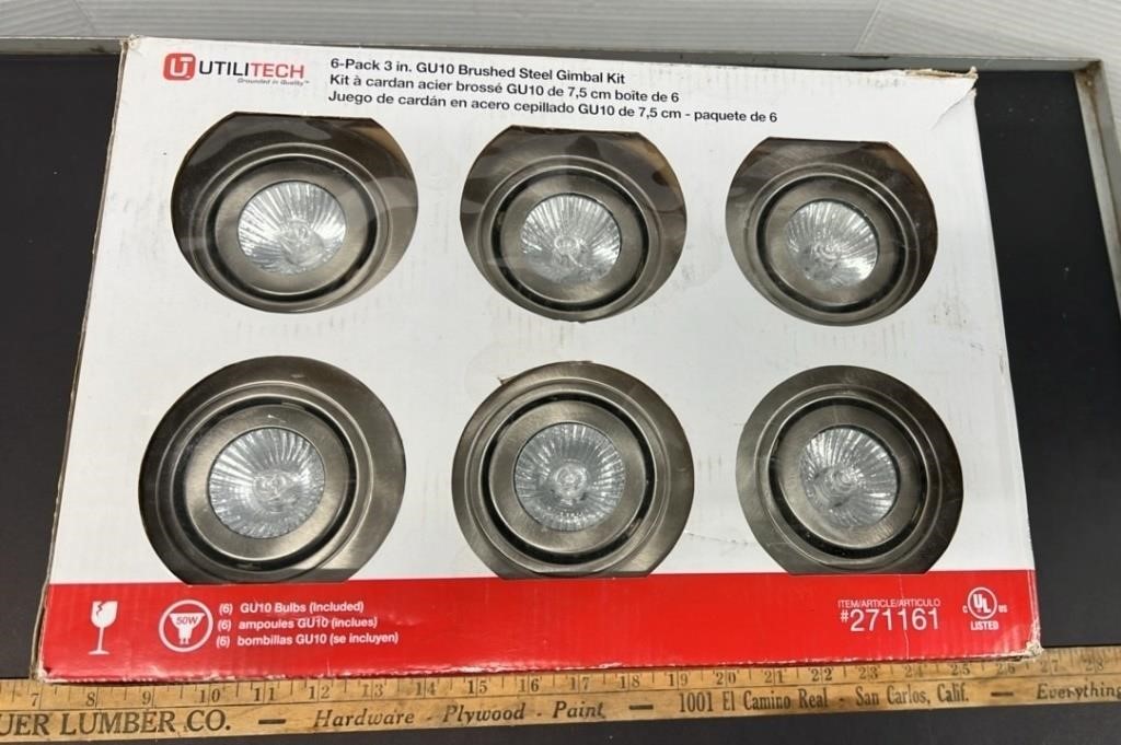 Unused 6 Pack of Lights