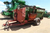 Farm Aid 340 Mixer Wagon #6314