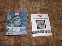 2 Life Books