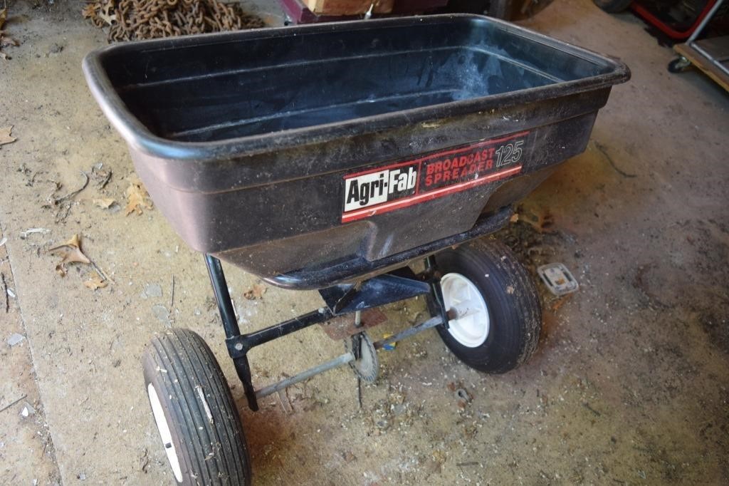 AgriFab Broadcast Spreader