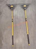 DeWalt 24-Tine Steel Leaf Rakes, 2 Count