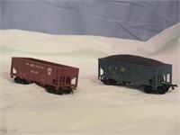 HO Scale Hopper Cars