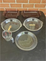 Pyrex glass bake and anchor hocking