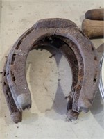 Retro Horseshoes