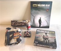 Walking Dead Memorbilia: 40 Poster Collection