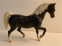 Vintage Breyer Horse, 8.5 X 10.5in