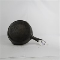 WAGNER WARE SIDNEY -O- #3 CAST IRON SKILLET