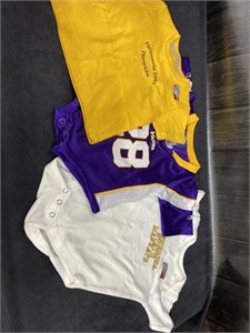 Baby Clothes Size 12 & 18 Months  ( New )