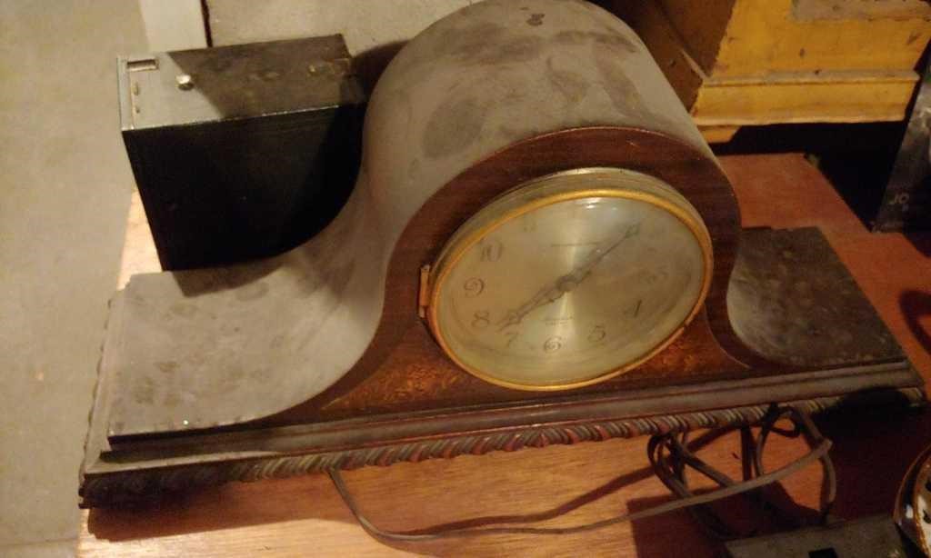 Vintage Herschade Clock