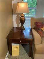 End Table & Modern Lamp