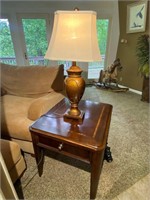 End Table & Modern Lamp