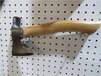 NICE VINTAGE TRUE TEMPER HATCHET