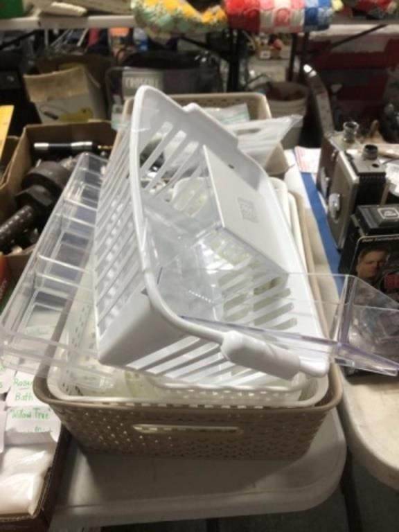 PLASTIC BASKETS