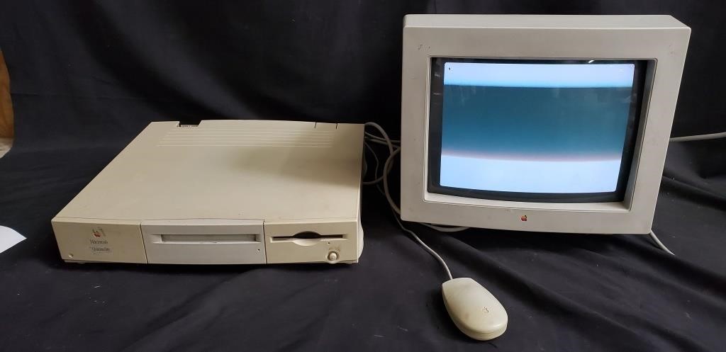 Vintage Apple Macintosh Quadra 610