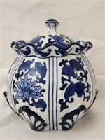 Gorgeous Blue and White Porcelain Mann Jar
