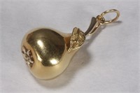 18ct Gold Pear Pendant,