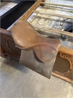 English Saddle