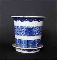 Qing Dynasty Blue and White Cup with Saucer