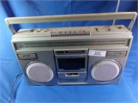 Panasonic Boom Box AM FM Radio Cassette 17 x 4 x