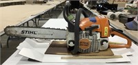 MS 250 gas Stihl chainsaw - new chain