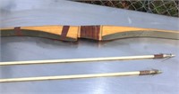 Ted Williams recurve bow & two arrows