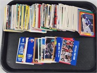 ASSORTMENT OF MODERN SPORTS CARDS